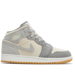 Air Jordan 1 Mid SE Coconut Milk Particle Grey 2022